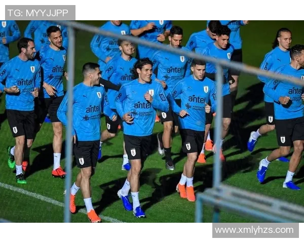 足球明星在巴拉圭赛场展现风采引发球迷热潮与期待